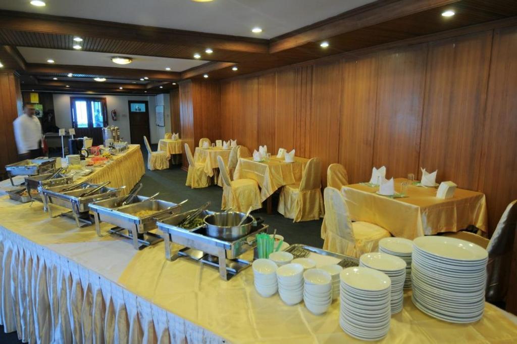 Panda Hotel