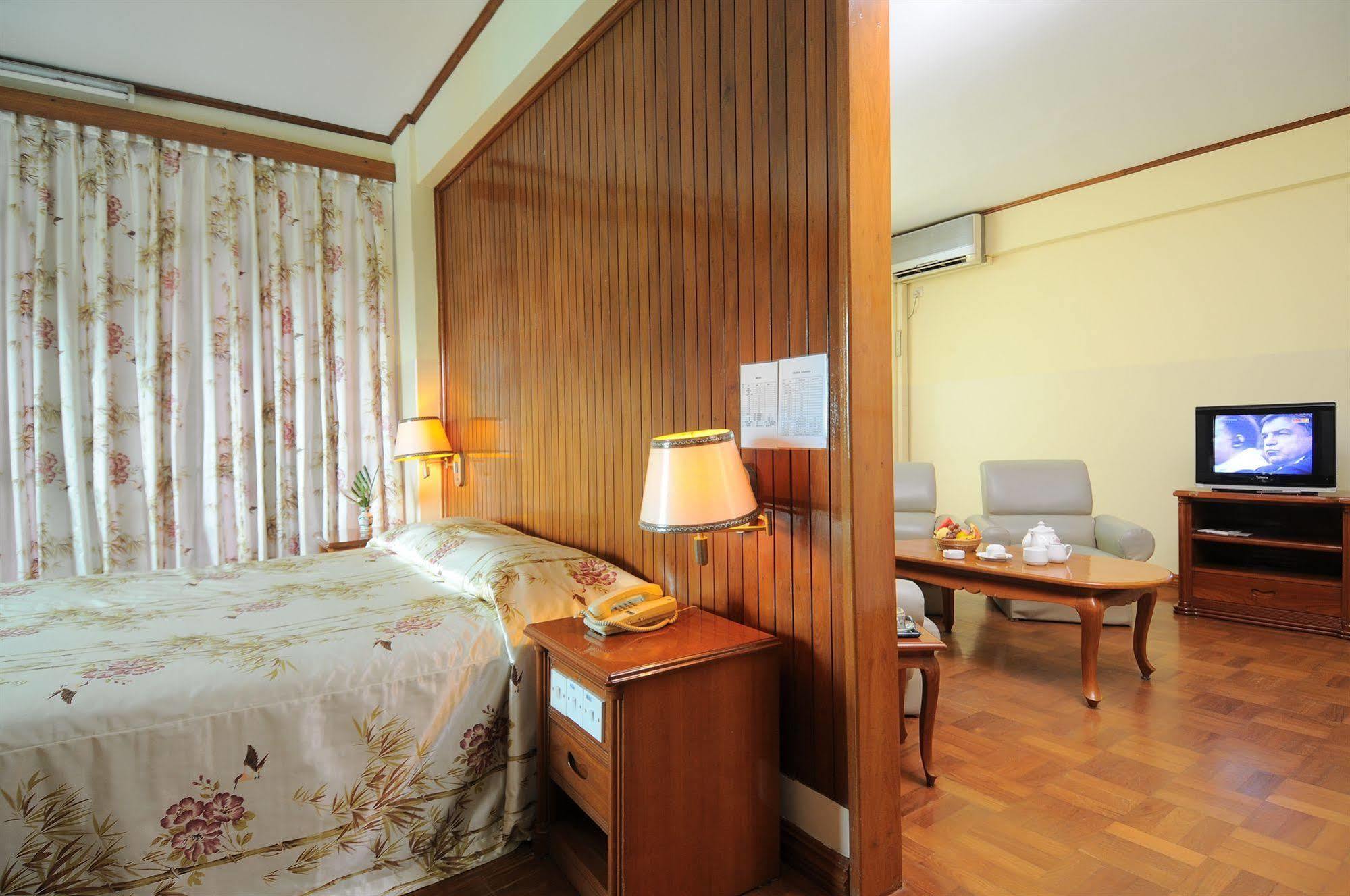Hotel Panda Yangon